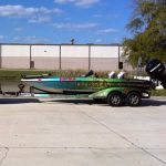 custom boat wrap